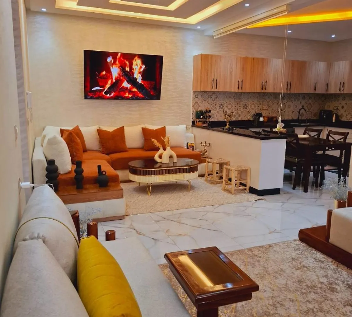 Azur Appartement As-Suwajra